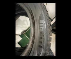 215 55 R17 98H 2 GOMME PIRELLI INVERNALE