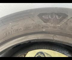 235 60 18 107W 2 GOMME GODDYEAR ESTIVE