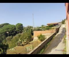 Castanea, Villetta indipendente