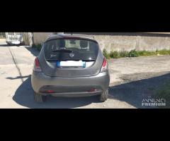 Ricambi Lancia Y 900 B del 2013 motore 312A2000