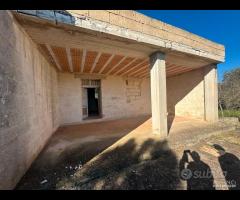 Villetta allo stato rustico
