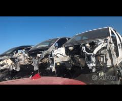 SCOCCHE AUTO VARIE PER TAGLI LAMIERA