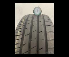 205 55 R16 94V 2 GOMME MOMO ESTIVI