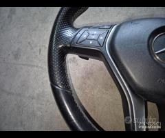 Volante 3 Razze Per Mercedes Classe C W204 - GLA - 6