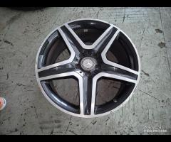 Cerchio In Lega Da 19" AMG Per Mercedes CLA - GLA