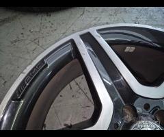 Cerchio In Lega Da 19" AMG Per Mercedes CLA - GLA