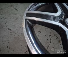 Cerchio In Lega Da 19" AMG Per Mercedes CLA - GLA