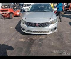 Fiat Tipo 2015 1.6TD 55260384 Demolita - Ricambi