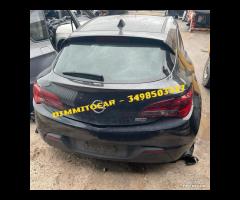 Ricambi Opel Astra 2012 Portellone completo