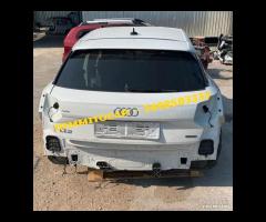 Audi Q2 2021 Scocca per tagliate