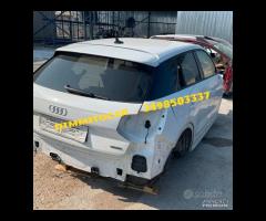 Audi Q2 2021 Scocca per tagliate