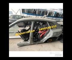 Audi Q5 2022 Scocca per tagliate