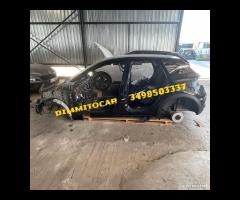 Renault Captur 2021 Scocca per tagliate