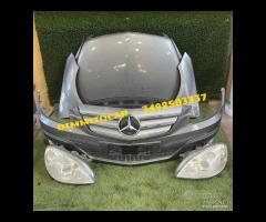 Mercedes Classe B 2011 Ricambi parte anteriore