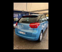 Citroen C4 1.6 HDi 110CV FAP Elegance