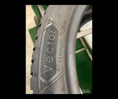 215 45 R20 95T 2 GOMME GOODYEAR 4 STAGIONI