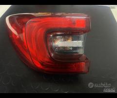 STOP FANALE POSTERIORE RENAULT KADJAR 2020