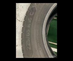 225 65 R16C 112/110 T 2 GOMME CONTINENTAL ESTIVE - 8