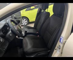 Renault Clio 90 CV GPL Start&Stop 5 porte Energy 2 - 16