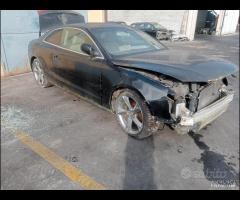 Audi A5 3.0TDI CCW 2010 Automatico 4x4 Per Ricambi