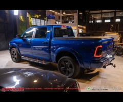 Dodge RAM Dodge RAM 1500 5.7 V8 Crew Cab SB Limite - 16
