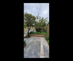 Piano Torre, semi indipendente con spazi esterni