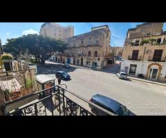 Castelvetrano APP. piano 1 Piazza Matteotti - 13