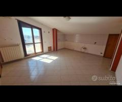 Castelvetrano app. 4 vani via A. Manzoni - 8