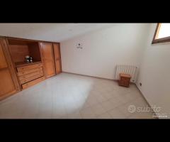 Castelvetrano app. 4 vani via A. Manzoni - 10