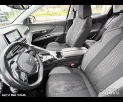 PEUGEOT 3008 1.2 BENZINA NAVI-AUTOMATICA - 18