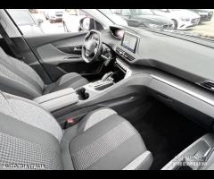 PEUGEOT 3008 1.2 BENZINA NAVI-AUTOMATICA - 24