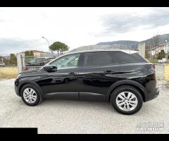 PEUGEOT 3008 1.2 PURE TECH NAVI-AUTOMATICA - 23
