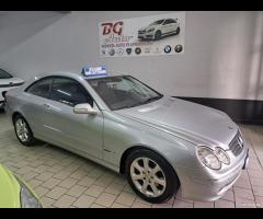 Mercedes-benz CLK 270 CDI 2003 unico prop