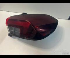 STOP FARO FANALE POSTERIORE OPEL CORSA 2020
