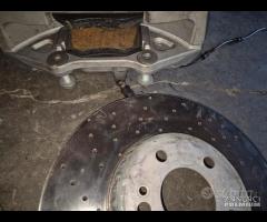 Kit Freni Anteriori 4 Pot Per Mercedes C W205 - 7
