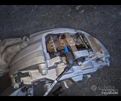 Kit Freni Anteriori 4 Pot Per Mercedes C W205 - 11