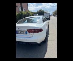 Jaguar XE 2.0 Turbo 240 CV aut. R-Sport - 6