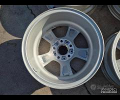 Cerchi In Lega Da 16" Per Bmw Serie 1 - 3 - F21 - 9