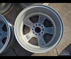 Cerchi In Lega Da 16" Per Bmw Serie 1 - 3 - F21 - 10