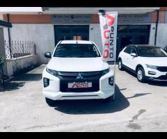 Mitsubishi L200 2.3 D CABINA ESTESA 4x4 Super Se - 21