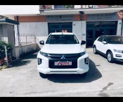 Mitsubishi L200 2.3 D CABINA ESTESA 4x4 Super Se - 28