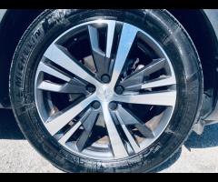 Peugeot 5008 BlueHDi 130 S&S EAT8 Allure Pack - 27