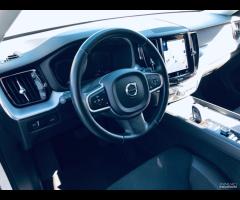 Volvo XC 60 XC60 B4 (d) AWD Geartronic Momentum Pr - 14