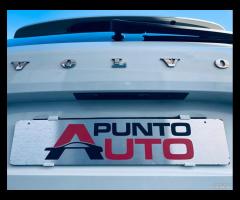 Volvo XC 60 XC60 B4 (d) AWD Geartronic Momentum Pr - 17