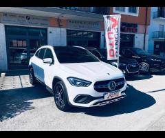 Mercedes-benz GLA 200 GLA 200 d Automatic Sport Pl - 23