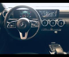 Mercedes-benz CLA 2.0 180 d Automatic Shooting BRA - 10