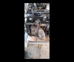 motore kia carnival 2.9 td