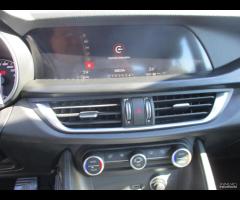 Alfa Romeo Stelvio 2.2 Turbodiesel 180 CV AT8 RWD - 19
