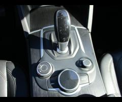 Alfa Romeo Stelvio 2.2 Turbodiesel 180 CV AT8 RWD - 20