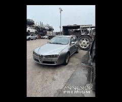Alfa romeo 159 1.9 JTD RICAMBI - 1